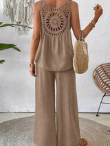 Solid color back hollow lace set